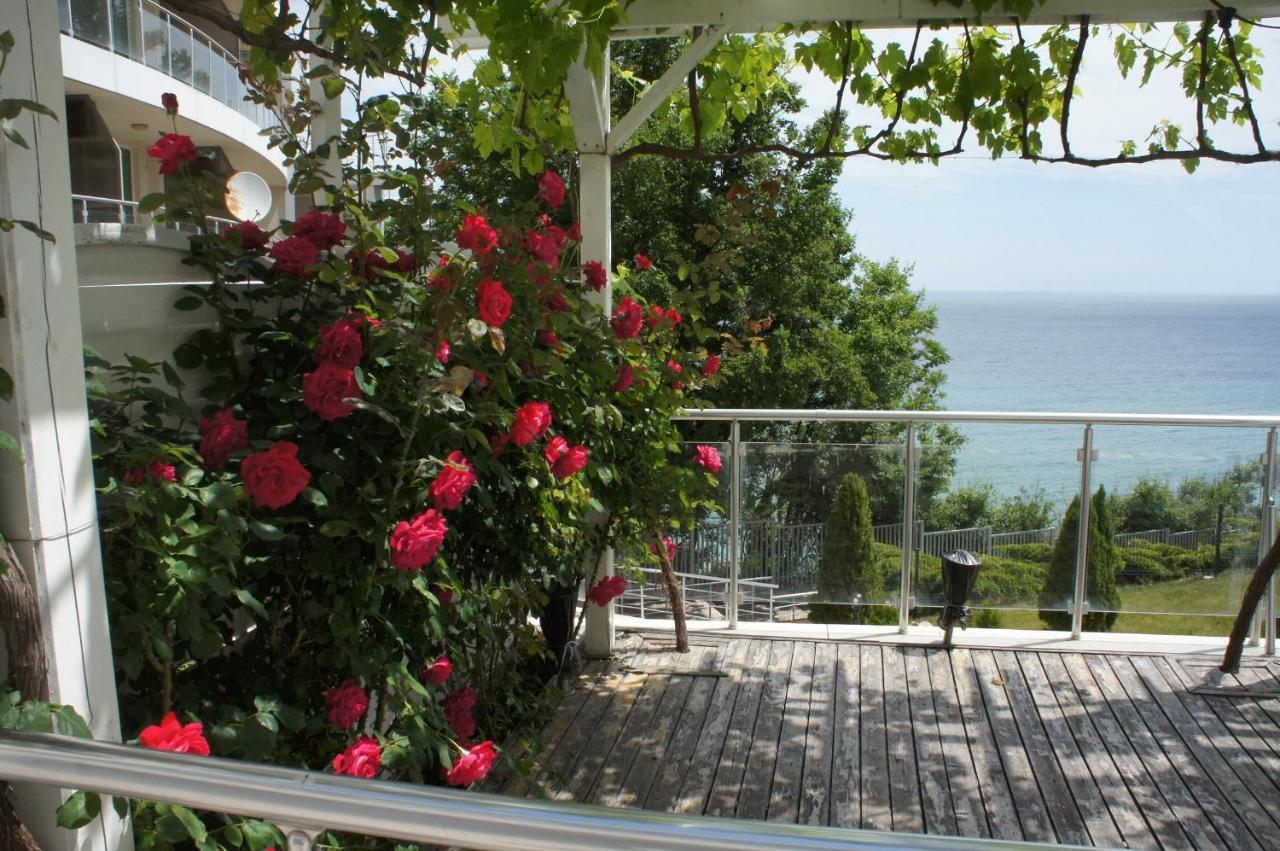 Silver Beach Byala - Първа Линия, Морска Панорама С Два Басейна Exterior foto